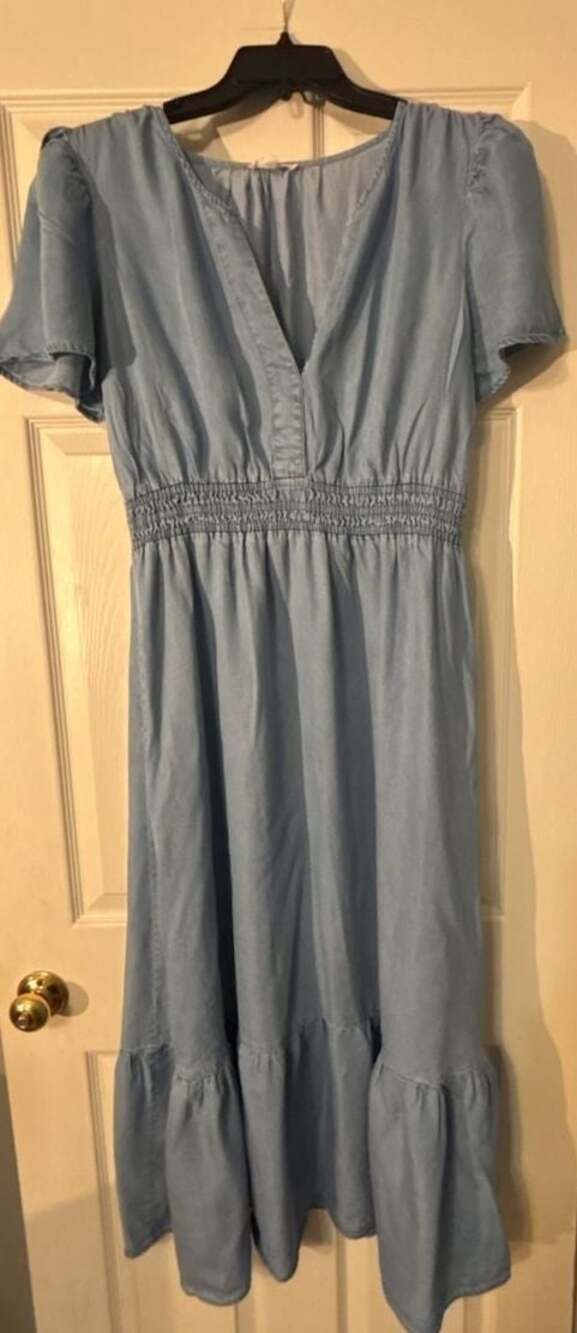 Blu Pepper Light Blue Tencel V-Neck Short Sleeve Tiered Midi Dress
